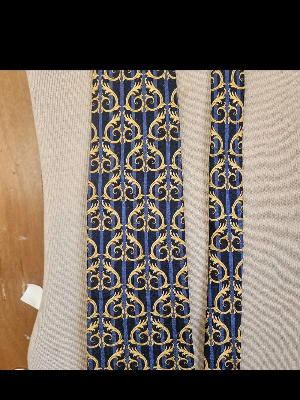 VTG Bill Blass Belle Epoque Silk Tie Blue Gold Baroque Filigree Scroll 90s Wide